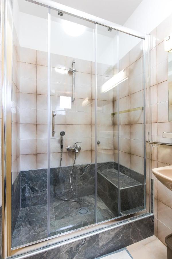 Apartmani Lovorka プナト エクステリア 写真