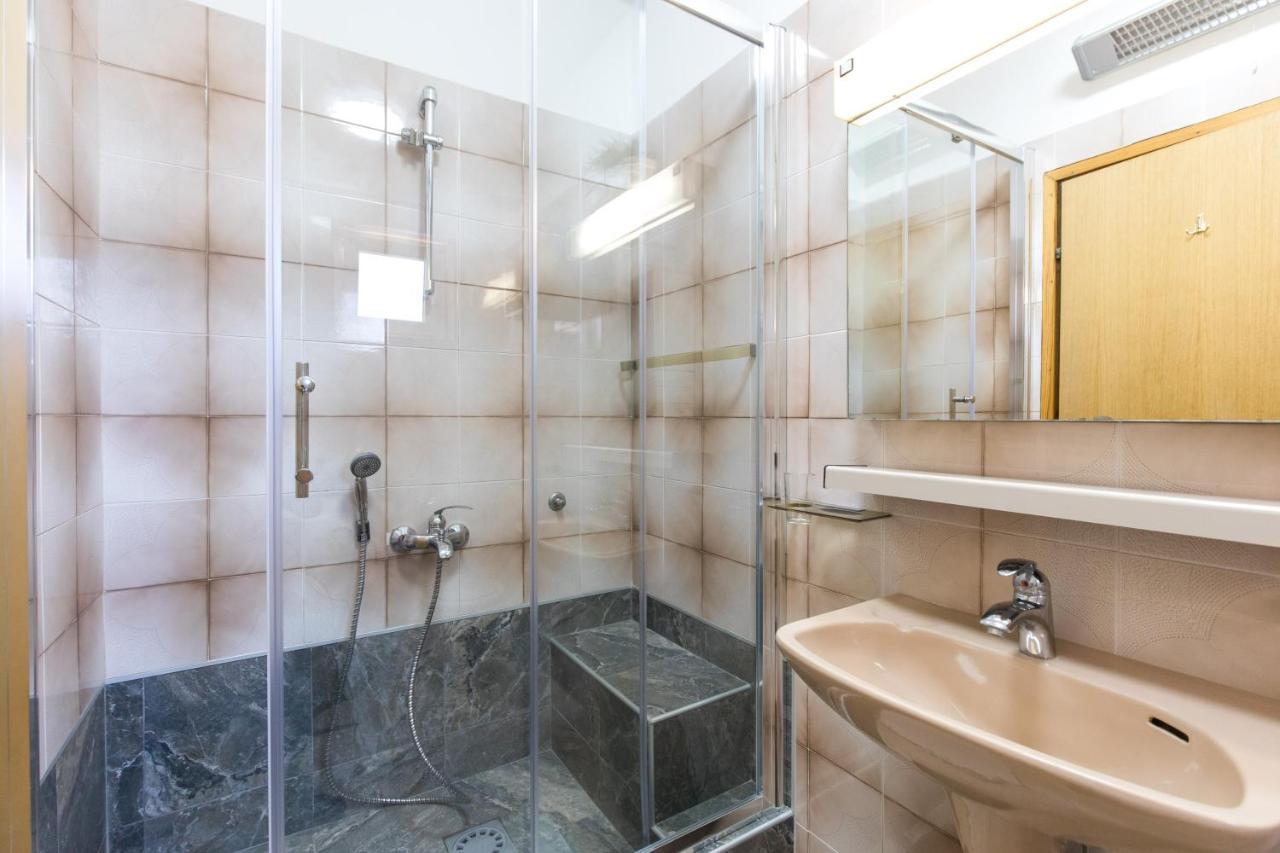 Apartmani Lovorka プナト エクステリア 写真
