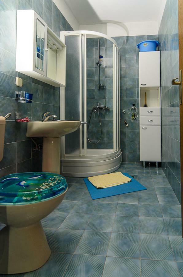 Apartmani Lovorka プナト エクステリア 写真