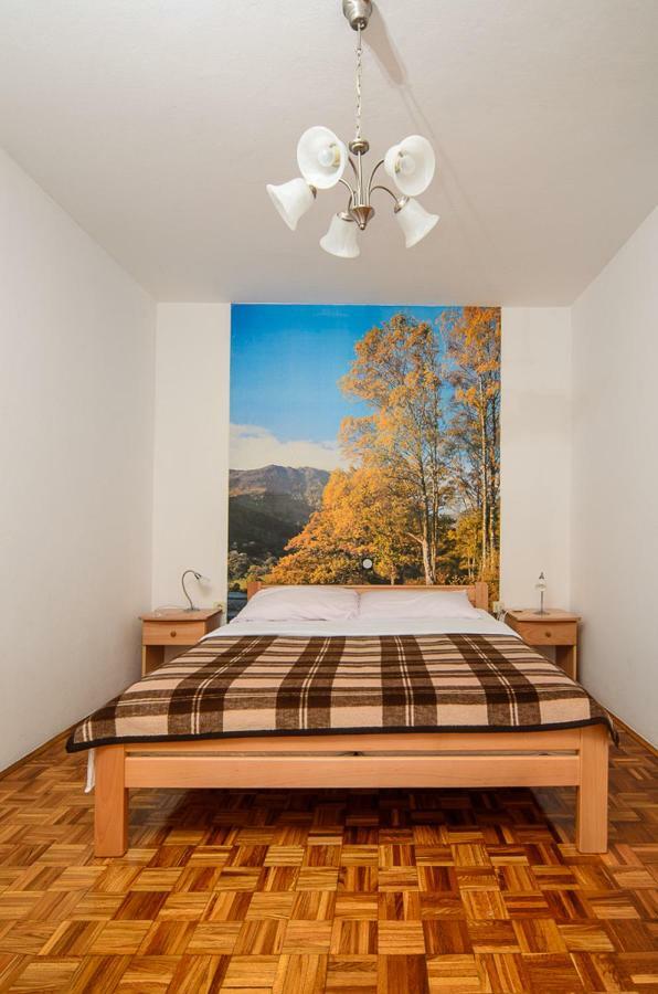 Apartmani Lovorka プナト エクステリア 写真